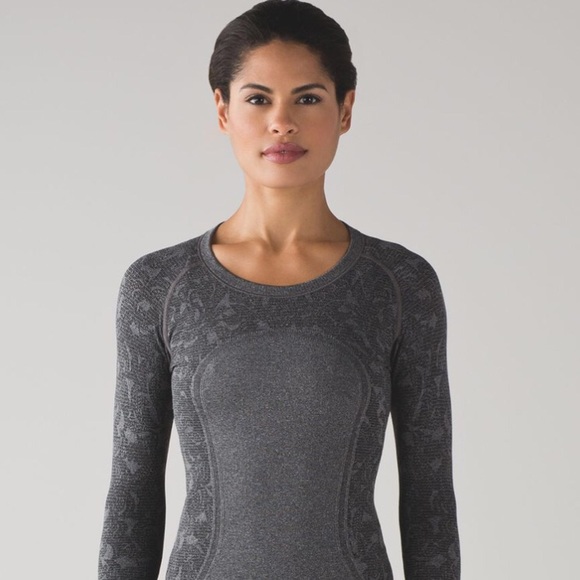 lululemon athletica Tops - Lululemon Swiftly Tech Long Sleeve, size 6 NWT